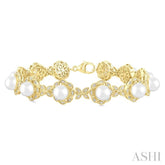 6 MM Cultured Pearl and 1/6 Ctw Round Cut Diamond Bracelet in Yellow Gold Vermeil