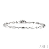 1/4 Ctw Boat Shape Round Cut Diamond Bracelet in 10K White Gold
