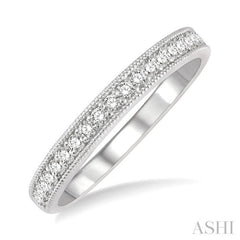 1/4 Ctw Round Cut Diamond Wedding Band in 14K White Gold