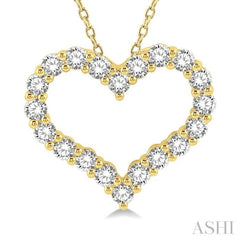 3/4 Ctw Heart Shape Round Cut Diamond Pendant With Chain in 14K Yellow Gold