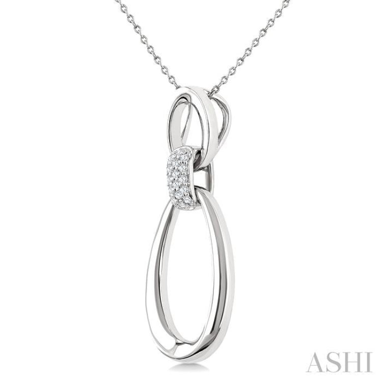 1/10 Ctw Open Window Oval Shape Link Round Cut Diamond Fashion Pendant With Chain in Sterling Silver