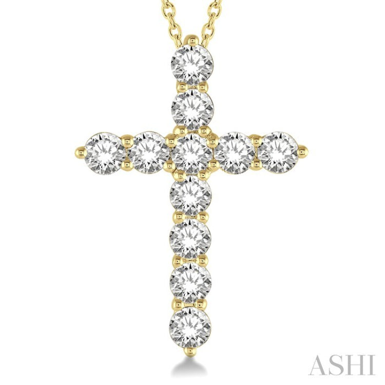 1 1/2 Ctw Round Cut Diamond Cross Pendant in 14K Yellow Gold with Chain