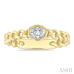 1/5 Ctw Bezel Set Oval Cut Diamond Curb Link Fashion Ring in 14K Yellow Gold