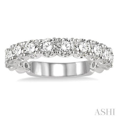 1 1/2 Ctw Lattice Round Cut Diamond Wedding Band in 14K White Gold