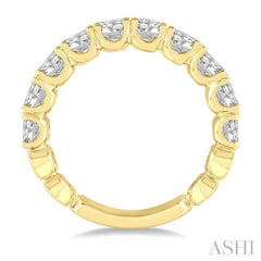2 Ctw Lattice Round Cut Diamond Wedding Band in 14K Yellow Gold