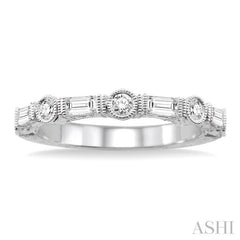 1/2 Ctw Diamond Fashion Band in 14K White Gold