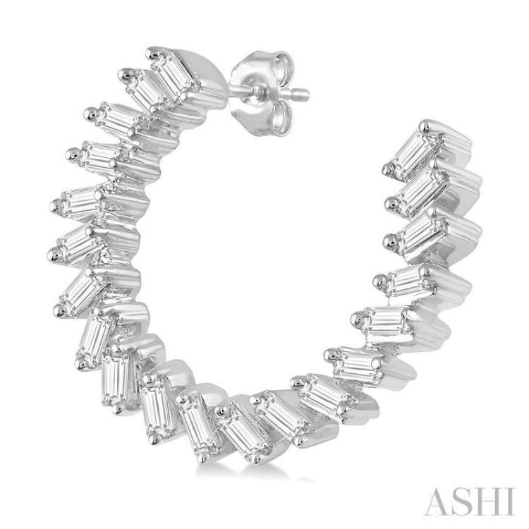 3/4 Ctw Graduated Baguette Diamond Hoop Earrings in 14K White Gold