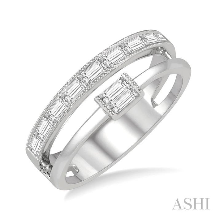 1/2 Ctw Split Baguette Diamond Fashion Ring in 14K White Gold