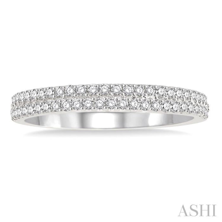 1/3 Ctw Round Diamond Wedding Band in 14K White Gold