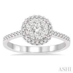 1/2 Ctw Round Shape Diamond Lovebright Ring in 14K White Gold