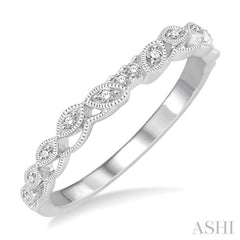 1/20 Ctw Round Cut Diamond Wedding Band in 14K White Gold