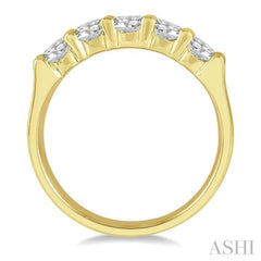 1.00 ctw 5 Stone Round Cut Diamond Wedding Band in 14K Yellow Gold