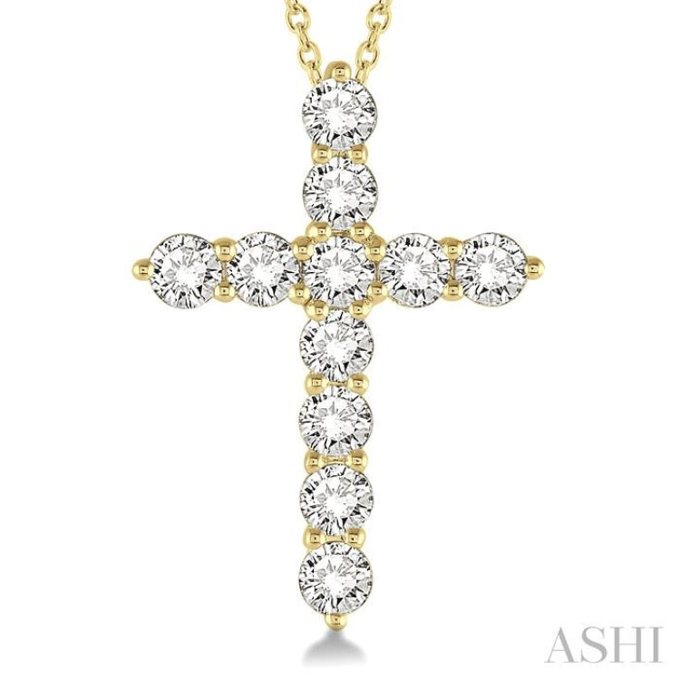 1 1/2 ctw Round Cut Diamond Cross Pendant in 14K Yellow Gold with Chain