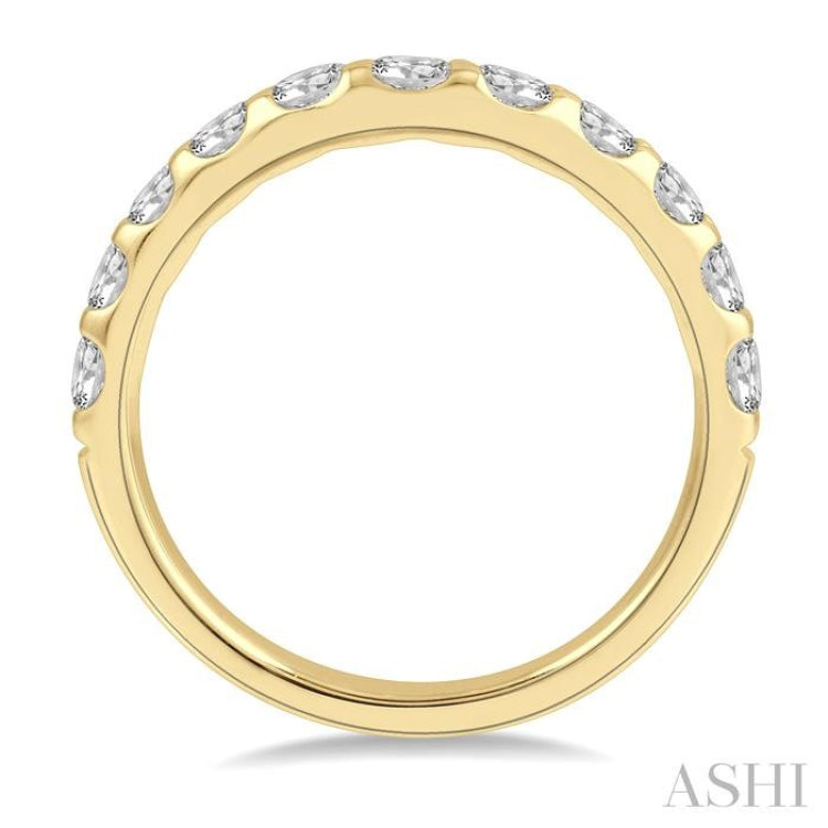 1.00 ctw Arched Center Round Cut Diamond Wedding Band in 14K Yellow Gold