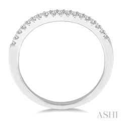 1/6 Ctw Round Diamond Wedding Band for Her in 14K White Gold