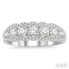 3/4 Ctw Baguette and Round Cut Diamond Fashion Ring in 14K White Gold