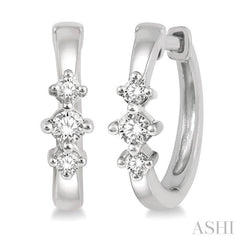 1/6 Ctw Three Stone Round Cut Diamond Huggie Earrings in 14K White Gold