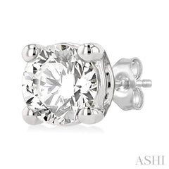 5/8 Ctw Round Cut Diamond Stud Earring in 14K White Gold