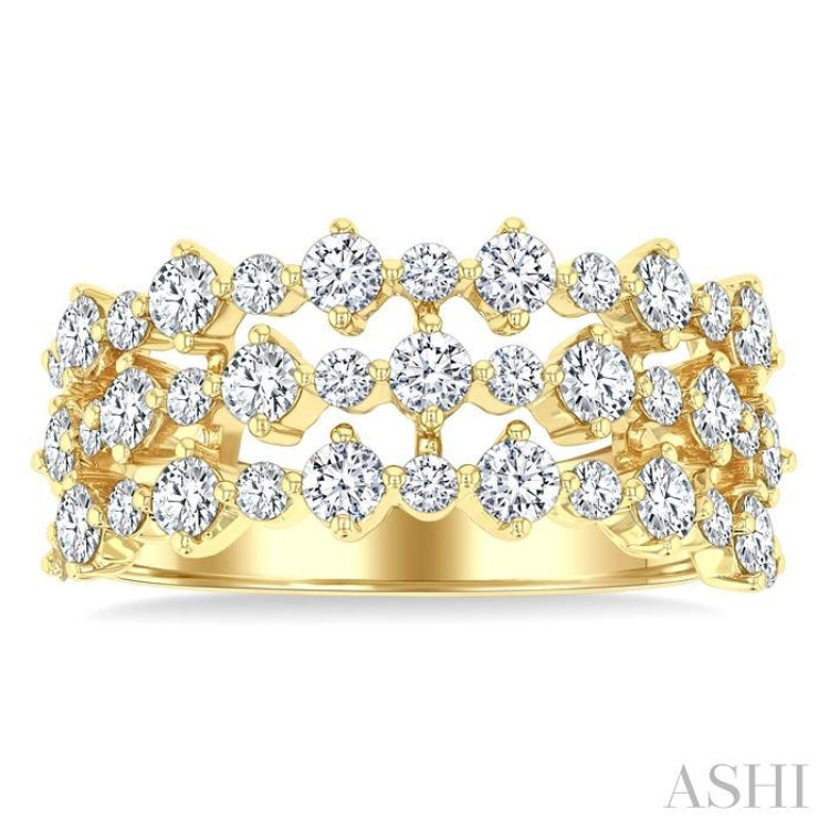 1 1/2 Ctw Triple Row Round Cut Diamond Fashion Band in 14K Yellow Gold