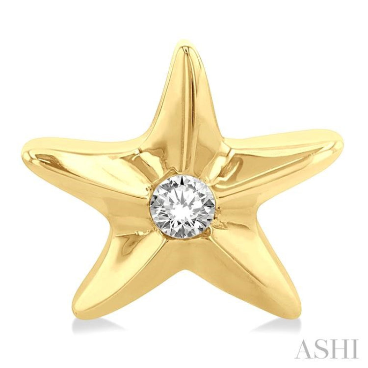 1/20 ctw Sealife Petite Starfish Round Cut Diamond Fashion Stud Earring in 10K Yellow Gold