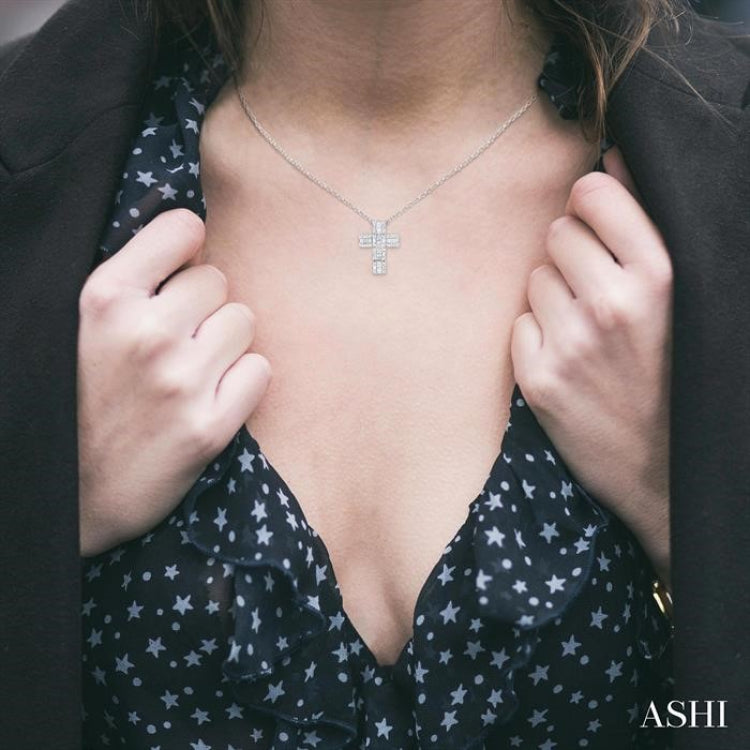 1/2 Ctw Fusion Baguette and Round Cut Diamond Cross Fashion Pendant With Chain in 14K White Gold