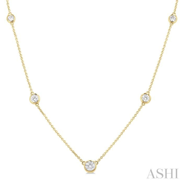 3/4 Ctw Bezel Set Round Cut Diamond Station Necklace in 14K Yellow Gold