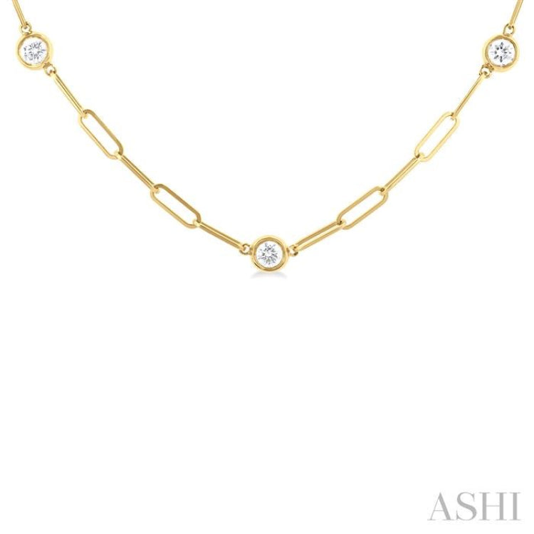 3/4 ctw Bezel Set Round Cut Diamond Paper Clip Station Necklace in 14K Yellow Gold