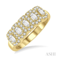 1.00 ctw Octagonal Shape 5 Stone Emerald & Round Cut Diamond Halo Wedding Band in 14K Yellow Gold