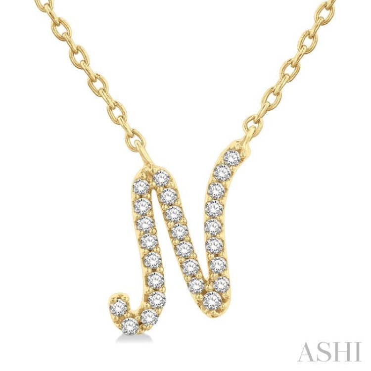 1/10 Ctw Initial 'N' Round cut Diamond Pendant With Chain in 14K Yellow Gold