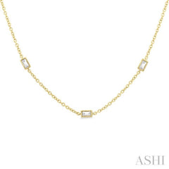 1/2 Ctw Baguette Cut Diamond Station Necklace in 14K Yellow Gold