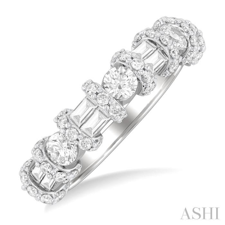 1.00 ctw Fusion Baguette and Round Cut Diamond Fashion Band in 14K White Gold