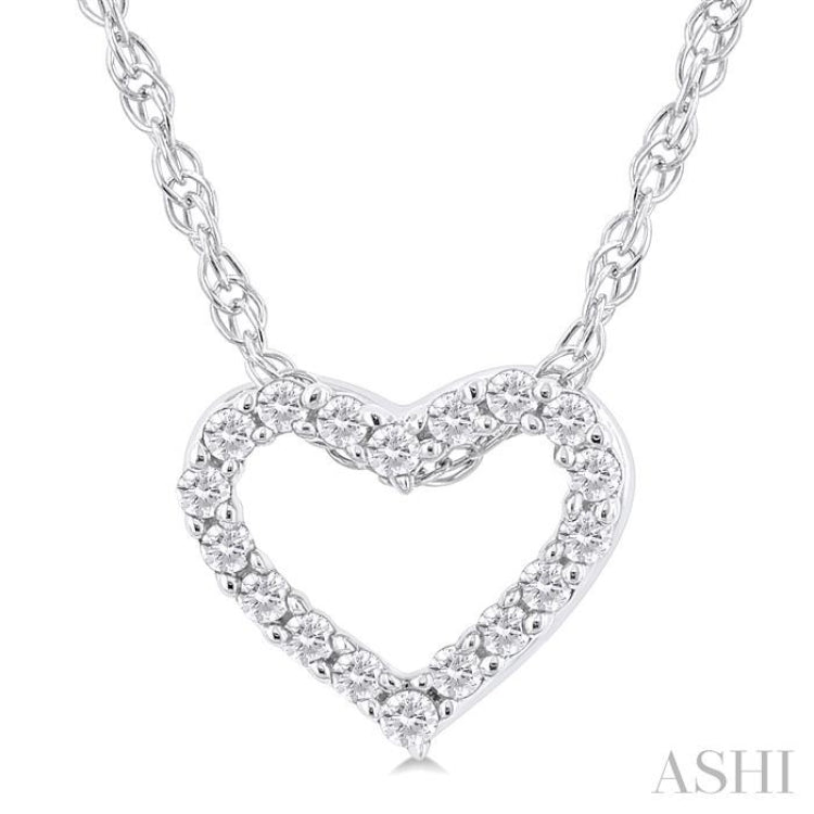 1/20 Ctw Heart Shape Round Cut Diamond Pendant With Chain in 14K White Gold